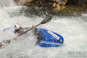 Teva extreme games v Itálii - pádluje Honza "Zajíc" Lásko