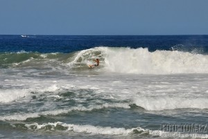 Mexican pipeline - surfing